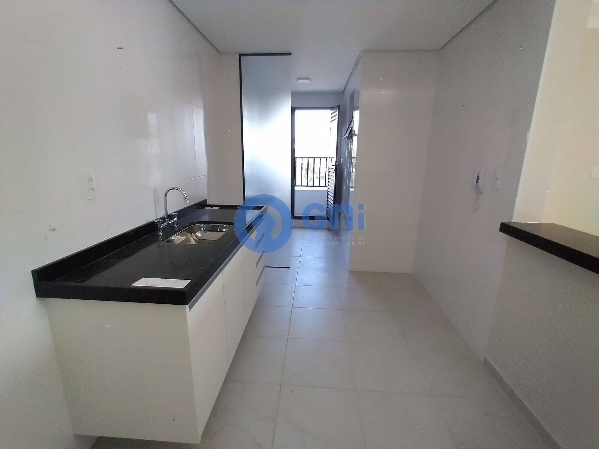 Apartamento para alugar com 2 quartos, 69m² - Foto 6