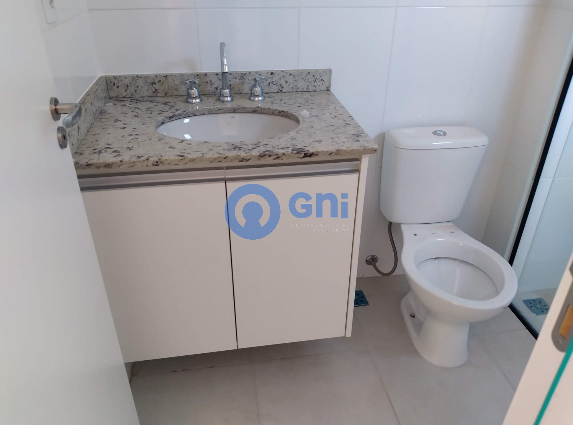 Apartamento para alugar com 2 quartos, 69m² - Foto 33