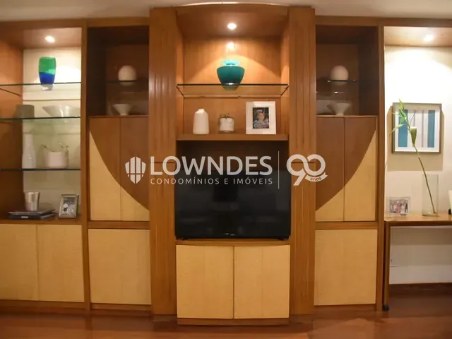 Apartamento com 165m² 4 quartos e 3 banheiros, à venda, no bairro Tijuca em Rio de Janeiro