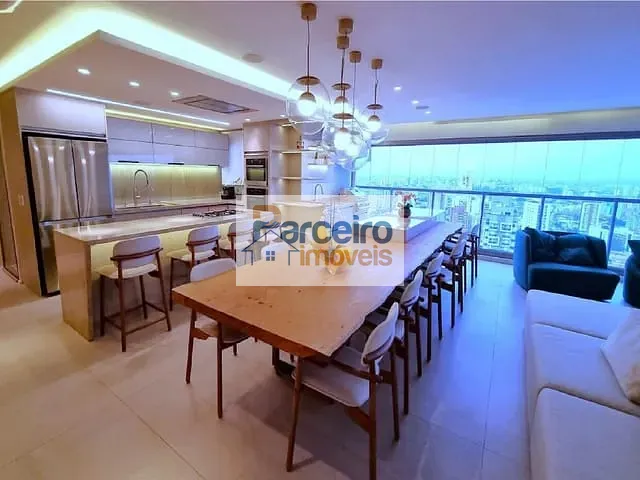 Apartamento com 162m² 3 quartos e 4 banheiros, à venda, no bairro Vila Dom Pedro I em São Paulo