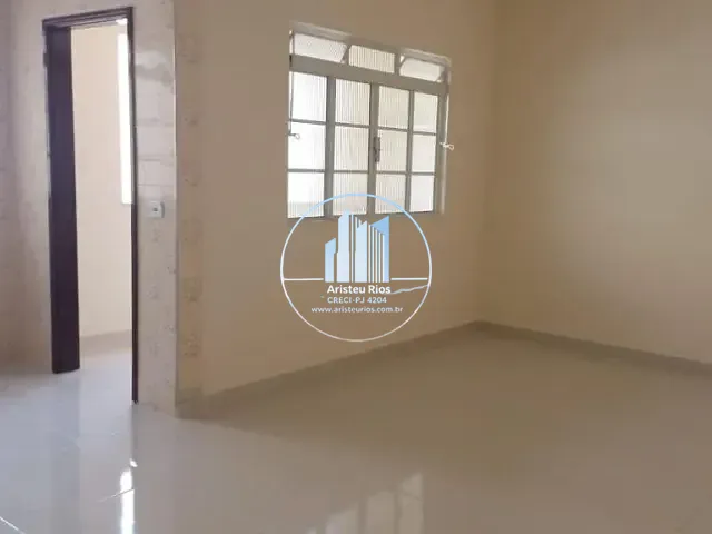 Apartamento com 255m² 4 quartos e 2 banheiros, à venda, no bairro Centro em Pouso Alegre