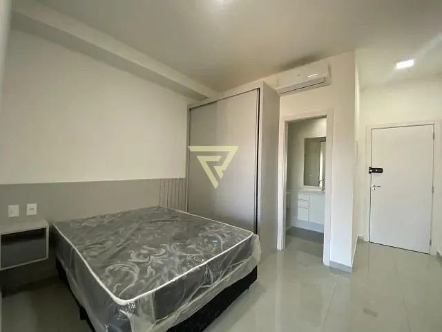 Apartamento com 33m² 1 quarto e 1 banheiro, para alugar, no bairro Ribeirânia em Ribeirão Preto