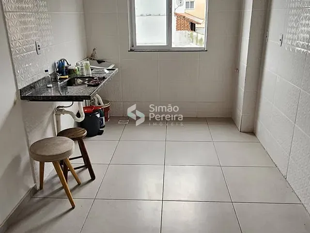 Apartamento 2 quartos e 1 banheiro, à venda, no bairro Teixeiras em Juiz de Fora