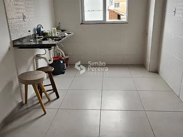 Apartamento 2 quartos e 1 banheiro, à venda, no bairro Teixeiras em Juiz de Fora