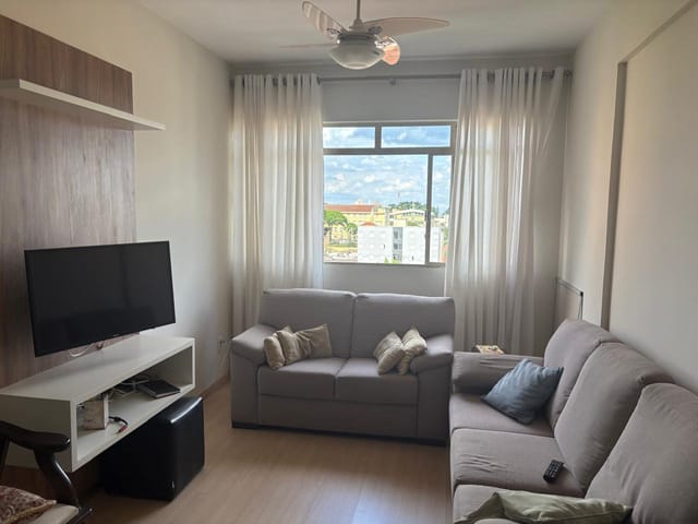 Apartamento com 70m² 2 quartos e 2 banheiros, à venda, no bairro Vitória em Londrina