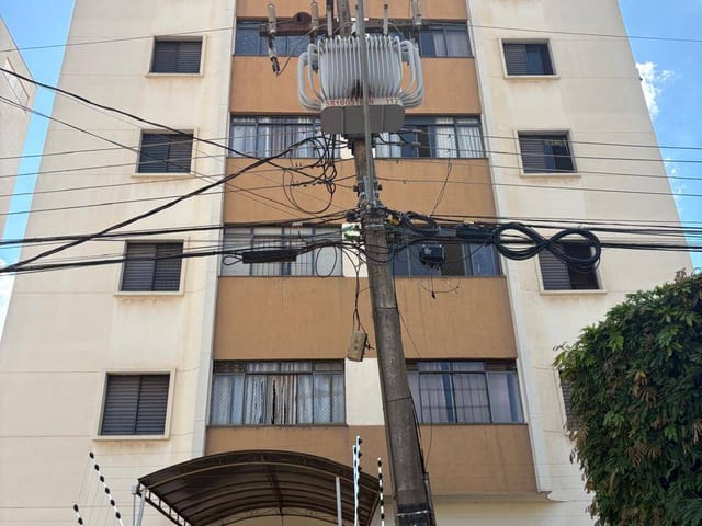 Apartamento com 70m² 2 quartos e 2 banheiros, à venda, no bairro Vitória em Londrina