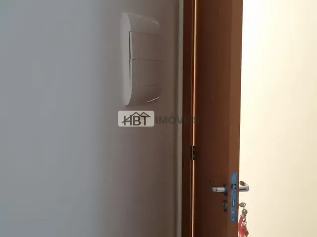 Apartamento 2 quartos e 1 banheiro, à venda, no bairro Jardim Godoy em Bauru