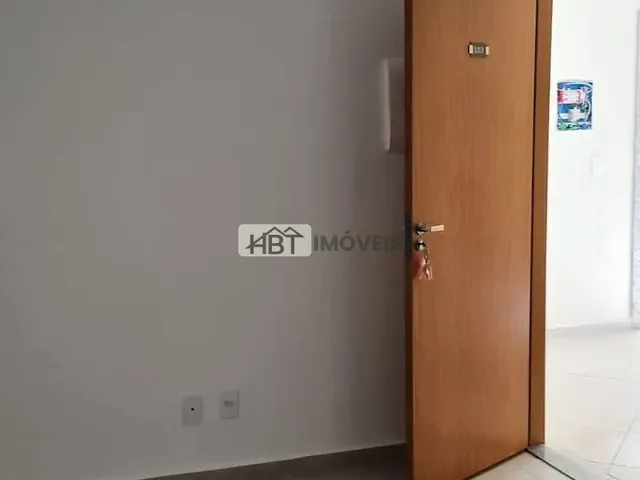Apartamento 2 quartos e 1 banheiro, à venda, no bairro Jardim Godoy em Bauru