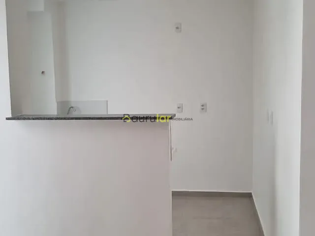 Apartamento 2 quartos e 1 banheiro, à venda, no bairro Jardim Godoy em Bauru