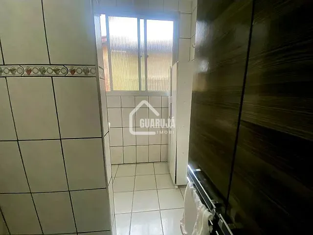 Apartamento com 55m² 2 quartos e 1 banheiro, à venda, no bairro Morrinhos em Guarujá