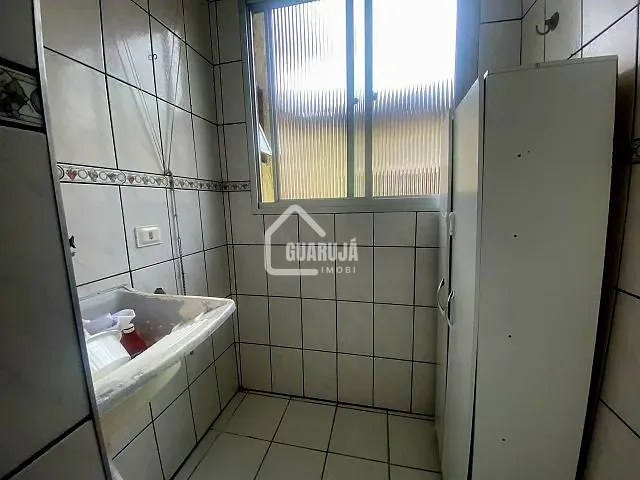 Apartamento com 55m² 2 quartos e 1 banheiro, à venda, no bairro Morrinhos em Guarujá
