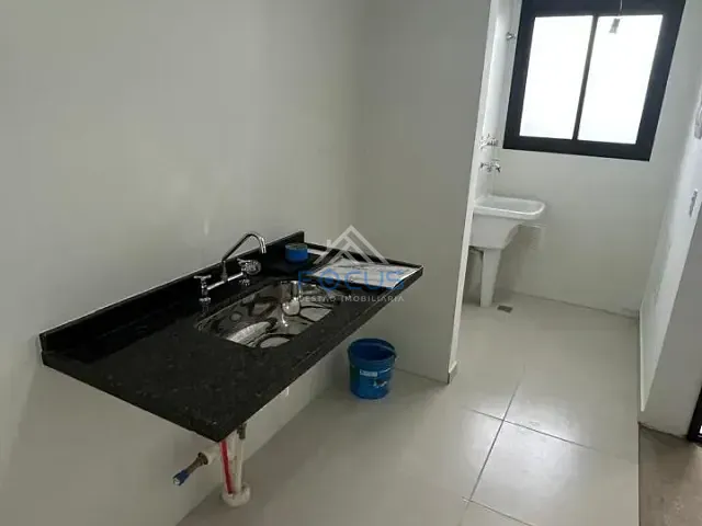 Apartamento com 58m² 2 quartos e 1 banheiro, à venda, no bairro Jardim do Lago em Jundiaí