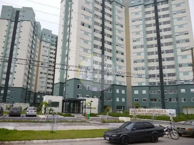 Apartamento 2 quartos e 2 banheiros, para alugar, no bairro Centro em Pelotas