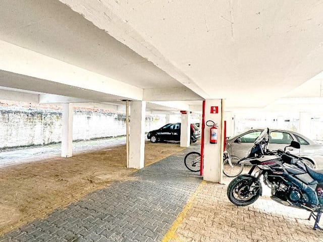 Apartamento 1 quarto e 1 banheiro, para alugar, no bairro Farolândia em Aracaju