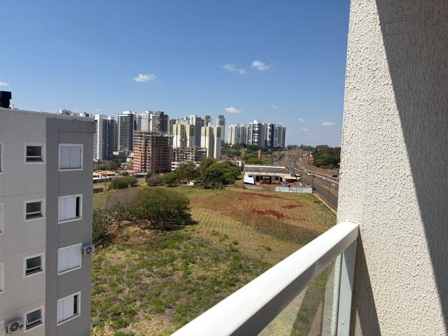 Apartamento 2 quartos e 1 banheiro, para alugar, no bairro Gleba Fazenda Palhano em Londrina