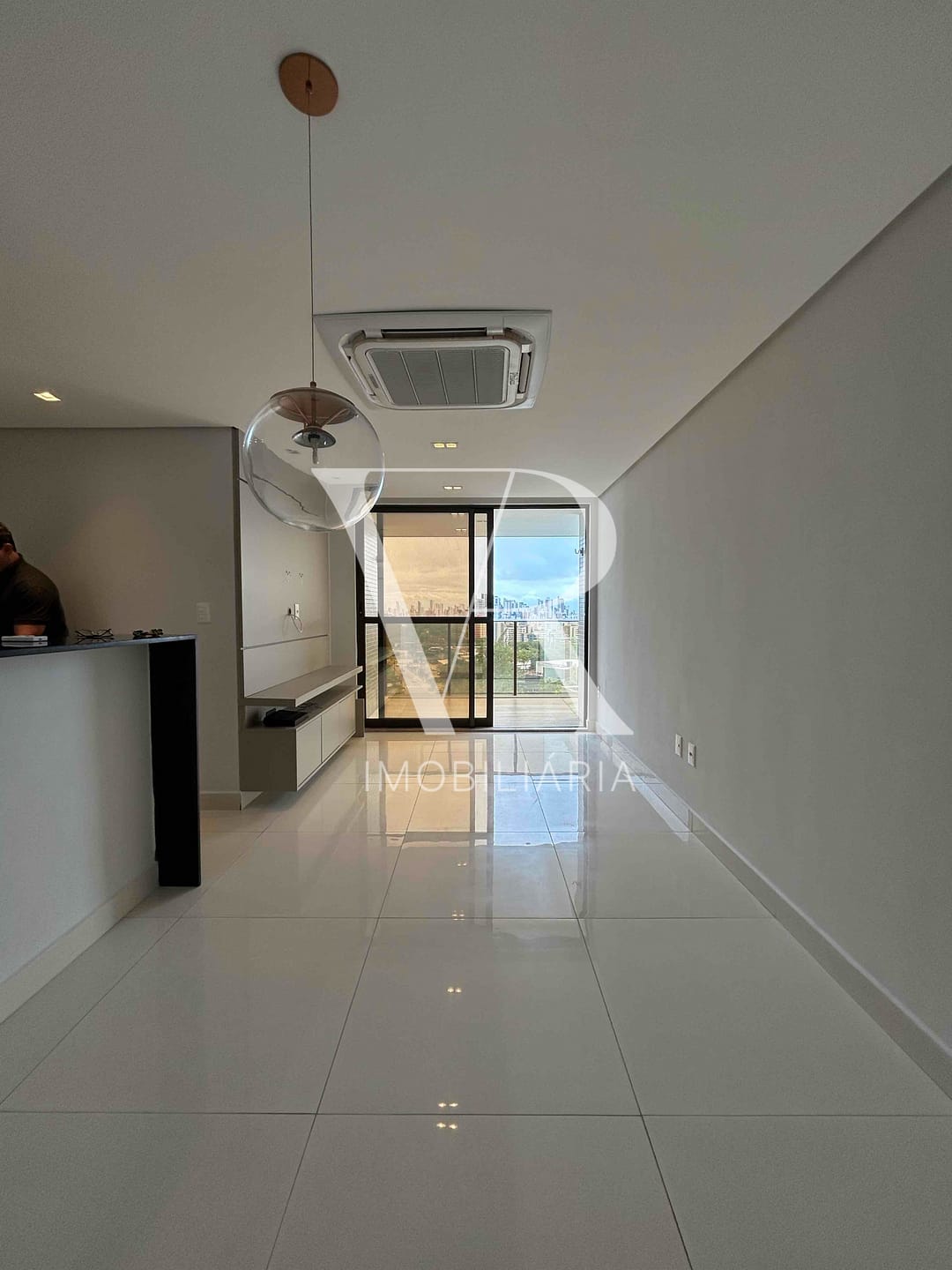 Apartamento para alugar com 2 quartos, 70m² - Foto 27