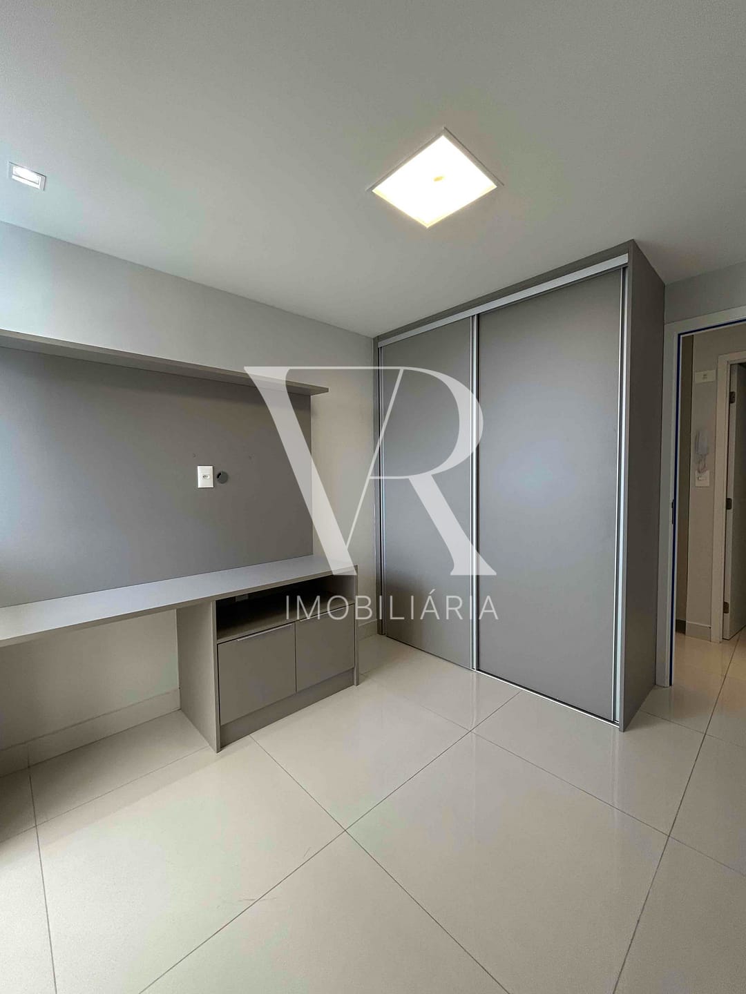 Apartamento para alugar com 2 quartos, 70m² - Foto 30
