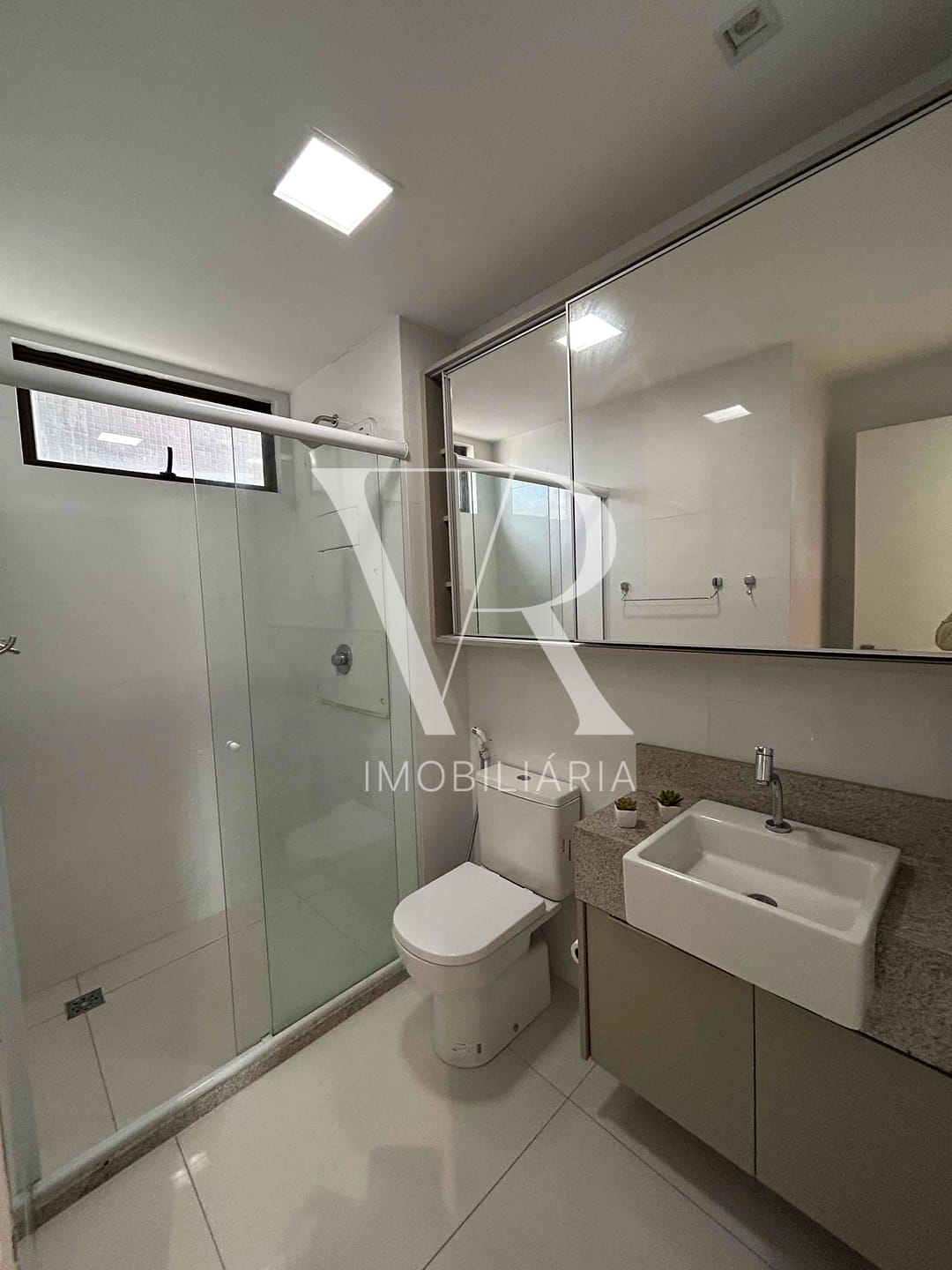 Apartamento para alugar com 2 quartos, 70m² - Foto 38