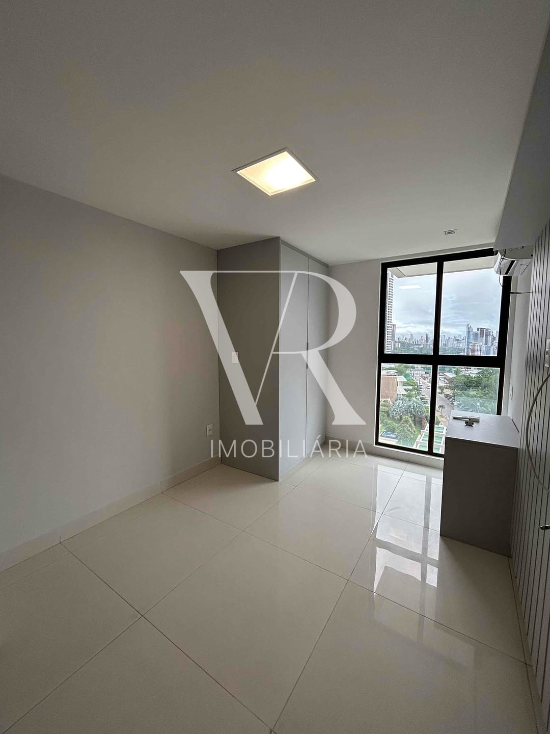 Apartamento para alugar com 2 quartos, 70m² - Foto 37