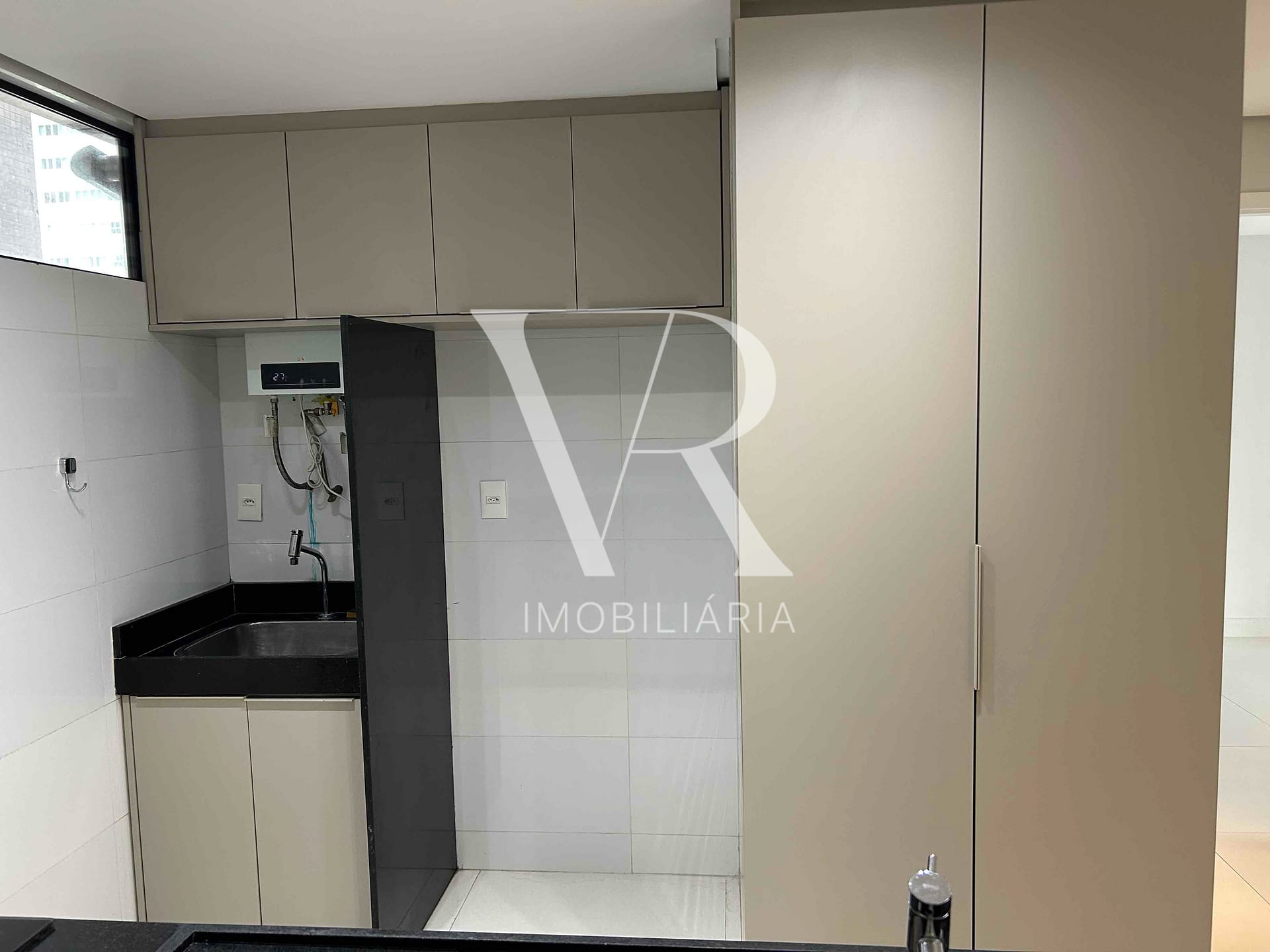 Apartamento para alugar com 2 quartos, 70m² - Foto 43
