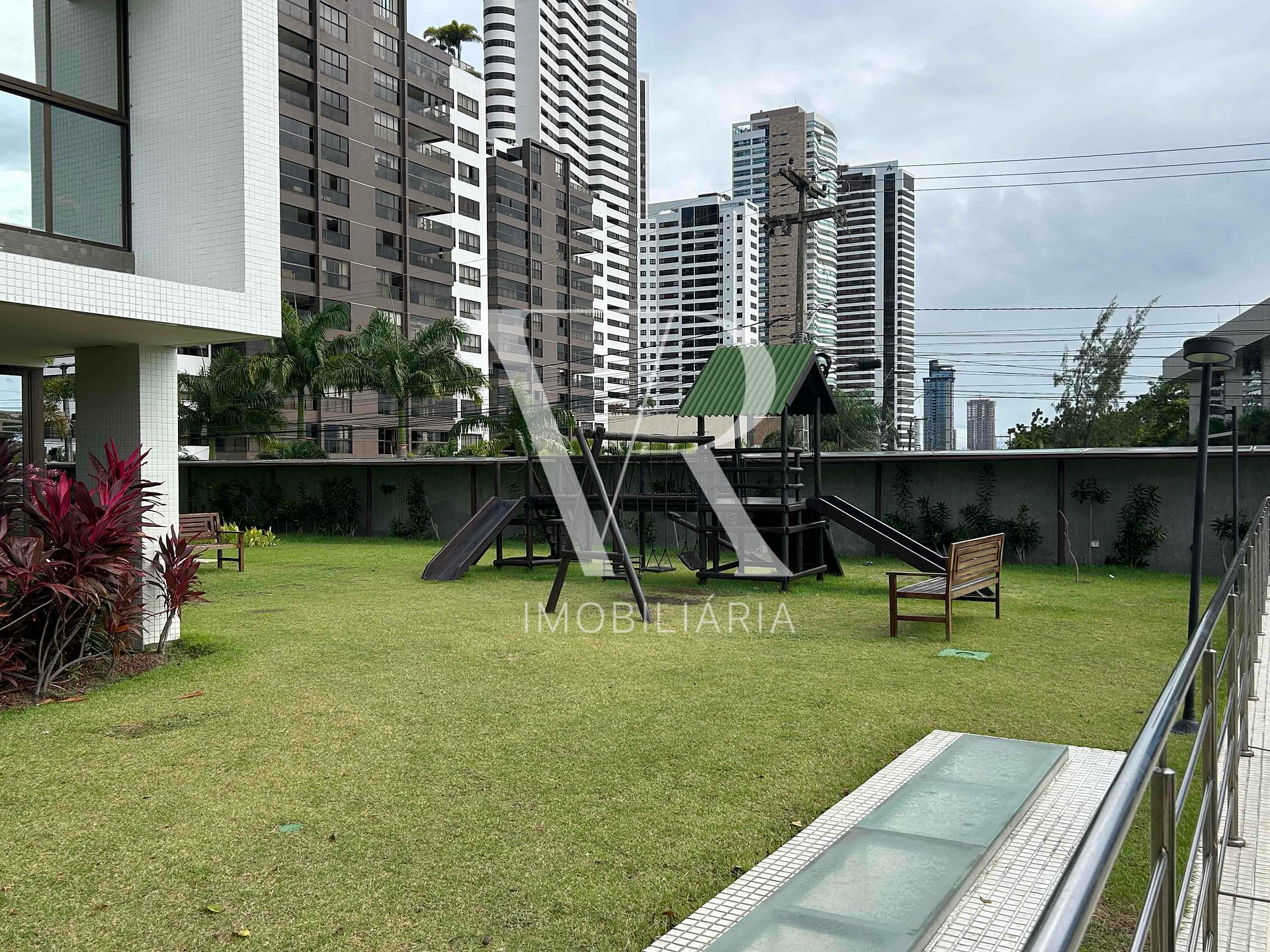 Apartamento para alugar com 2 quartos, 70m² - Foto 8