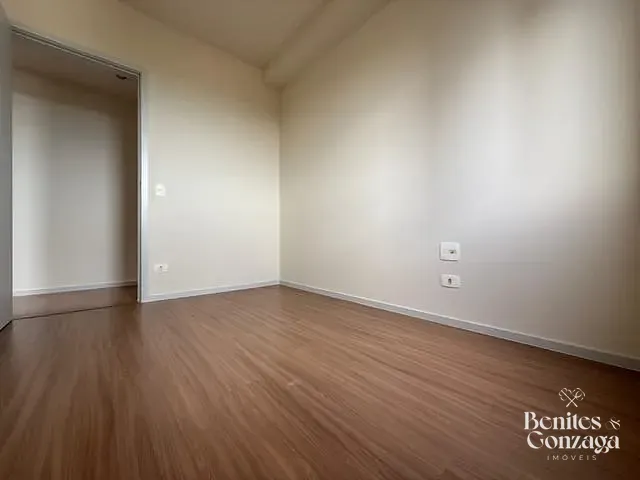 Apartamento 3 quartos e 2 banheiros, à venda, no bairro Zona 08 em Maringá