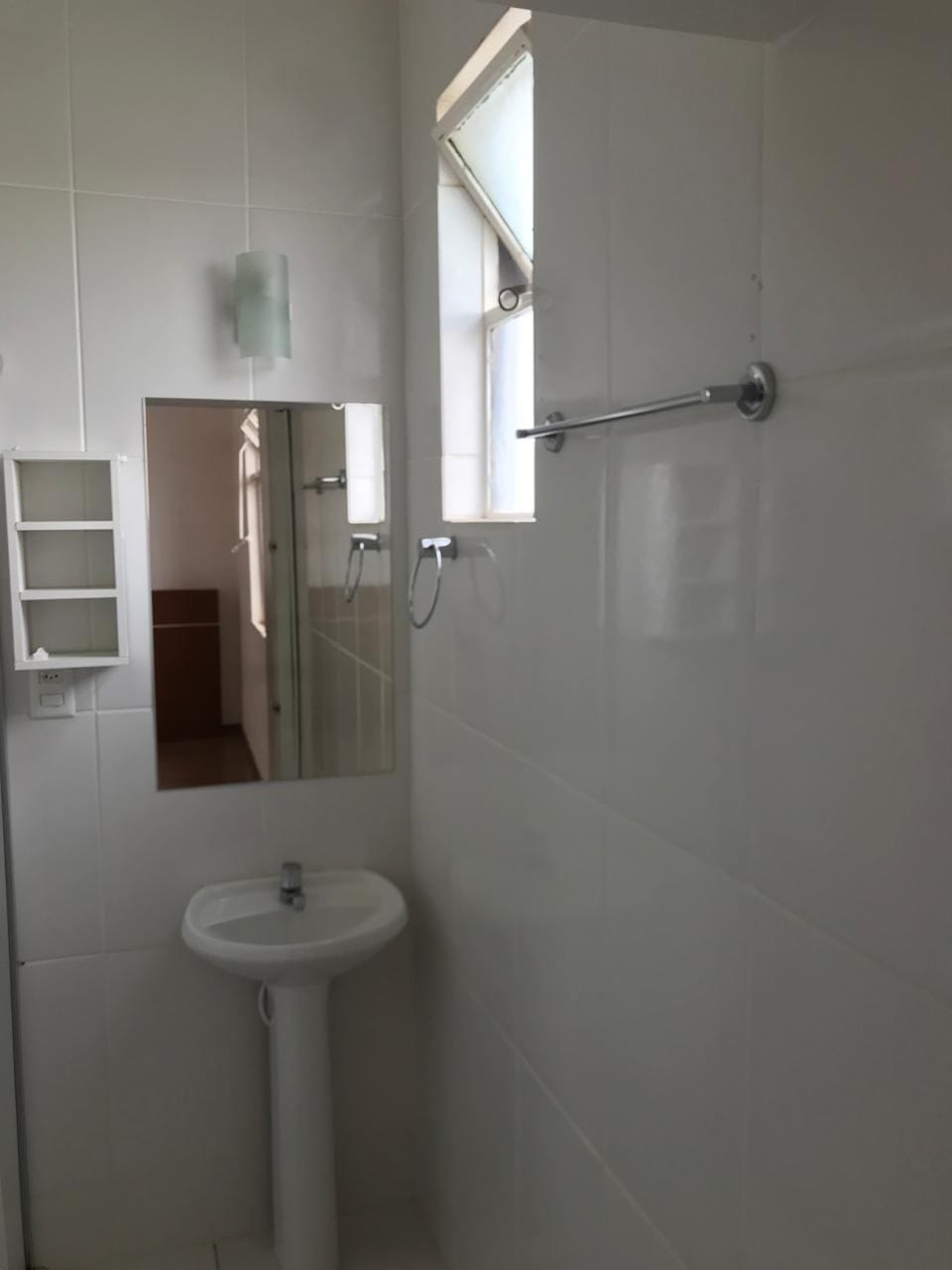 Apartamento para alugar com 3 quartos, 90m² - Foto 11