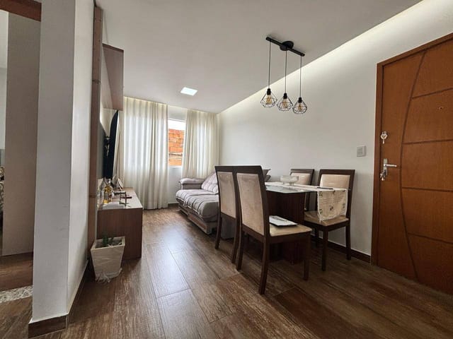 Apartamento 2 quartos e 1 banheiro, à venda, no bairro Pedra Azul em Contagem
