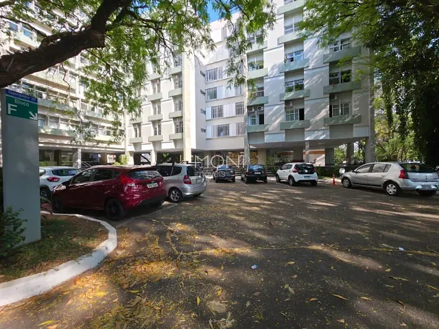Apartamento 3 quartos e 1 banheiro, para alugar, no bairro Asa Sul em Brasília