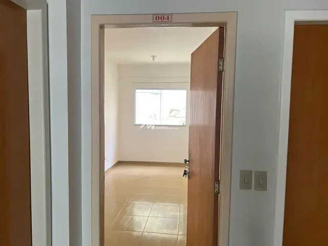 Apartamento 2 quartos e 1 banheiro, para alugar, no bairro Candeias em Vitória da Conquista