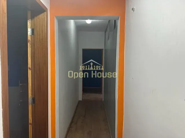 Casa com 300m² 4 quartos e 4 banheiros, à venda ou para alugar, no bairro Vila Santa Cecília em Volta Redonda