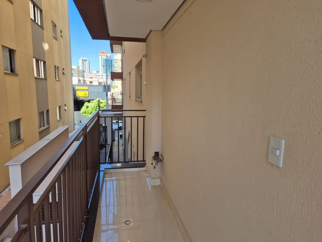 Apartamento 2 quartos e 1 banheiro, para alugar, no bairro Kennedy em Londrina
