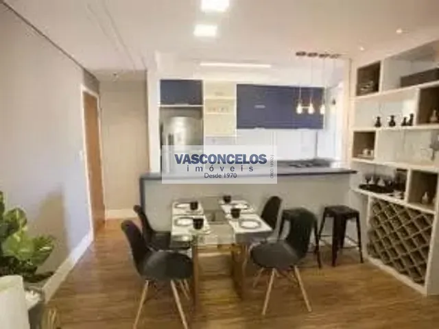 Apartamento 2 quartos e 2 banheiros, à venda, no bairro Jardim Oriente em São José dos Campos
