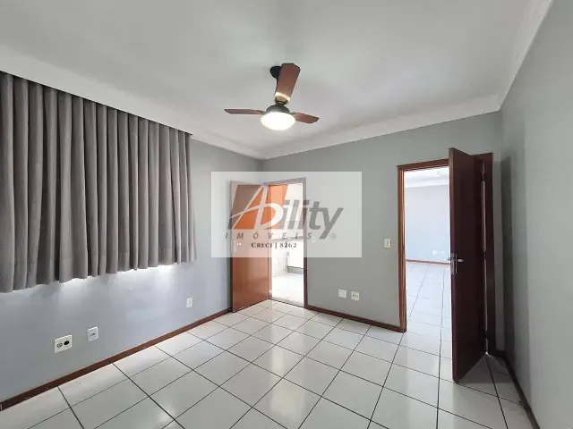 Apartamento com 147m² 3 quartos e 3 banheiros, à venda ou para alugar, no bairro Quilombo em Cuiabá