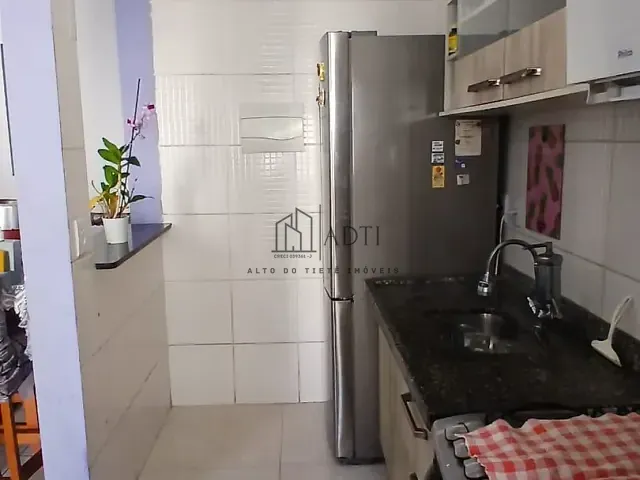 Apartamento 2 quartos e 1 banheiro, à venda, no bairro Jardim São Miguel em Ferraz de Vasconcelos