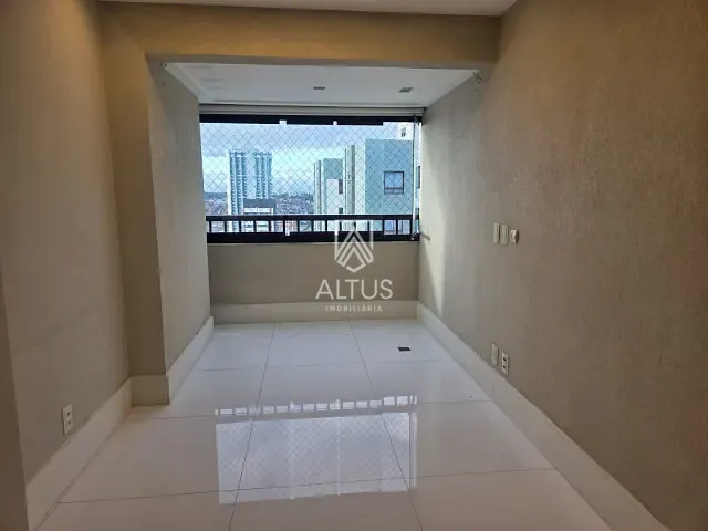 Apartamento 2 quartos e 1 banheiro, à venda, no bairro Caminho das Árvores em Salvador
