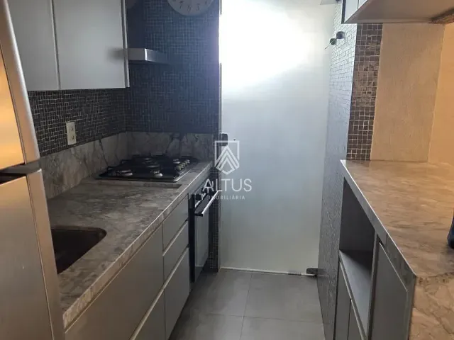 Apartamento 2 quartos e 1 banheiro, à venda, no bairro Caminho das Árvores em Salvador