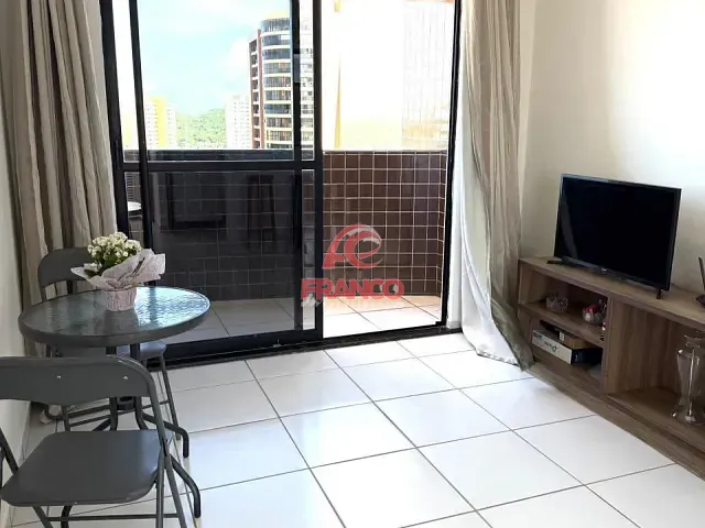 Apartamento 2 quartos e 2 banheiros, à venda, no bairro Ponta Negra em Natal