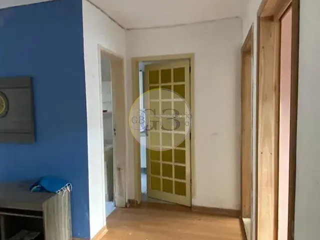 Apartamento 2 quartos e 1 banheiro, para alugar, no bairro Centro em Pelotas