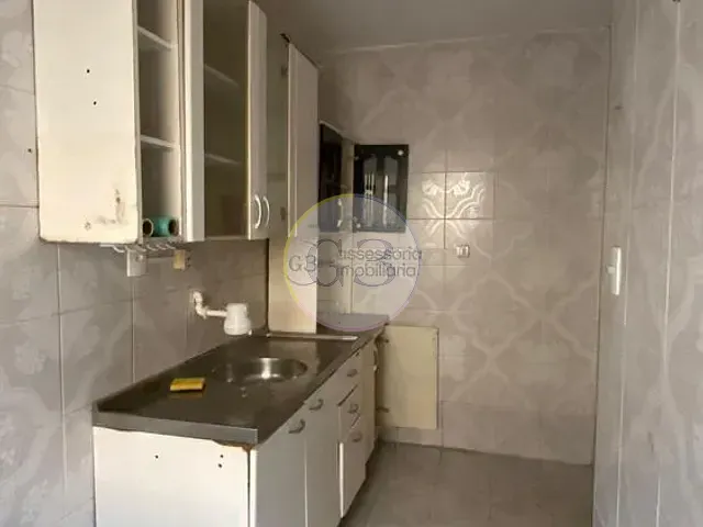 Apartamento 2 quartos e 1 banheiro, para alugar, no bairro Centro em Pelotas