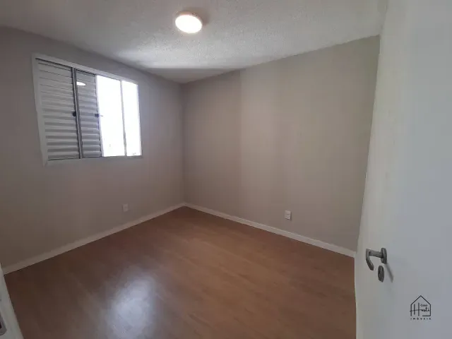 Apartamento 2 quartos e 1 banheiro, à venda, no bairro Recanto Vista Alegre em Cotia