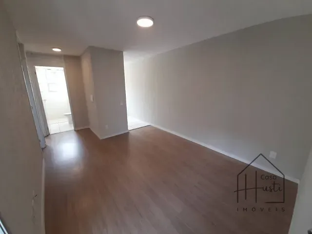 Apartamento 2 quartos e 1 banheiro, à venda, no bairro Recanto Vista Alegre em Cotia