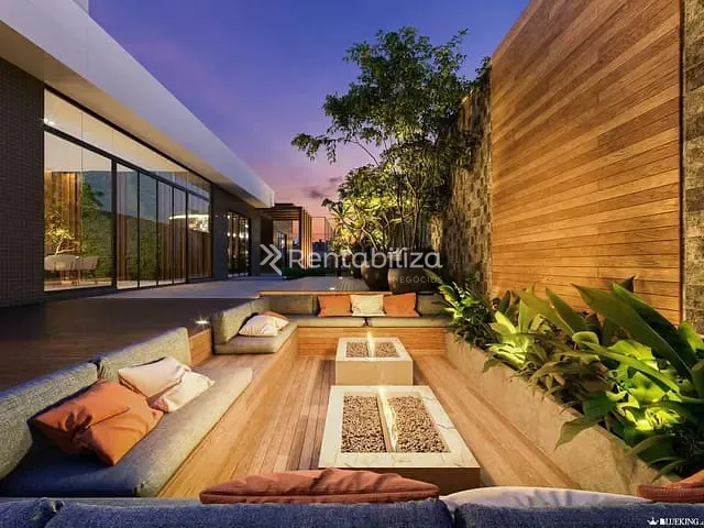 Apartamento à venda, no bairro Meia Praia em Itapema