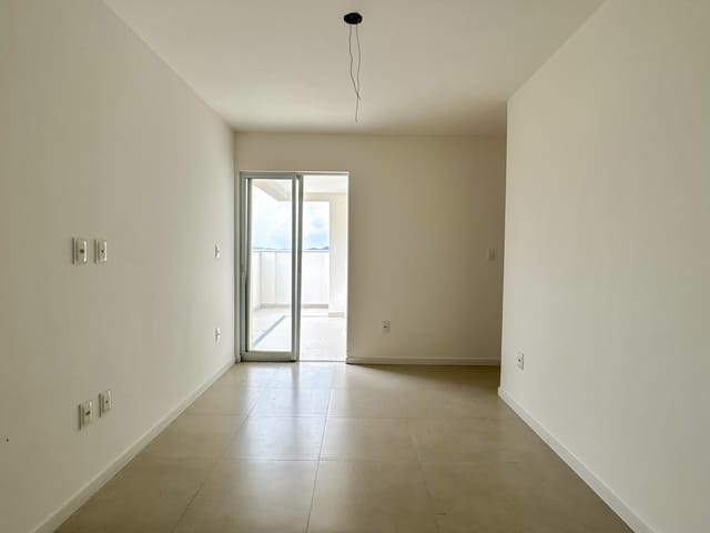 Apartamento 2 quartos e 2 banheiros, à venda, no bairro Granbery em Juiz de Fora