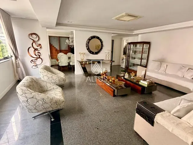 Apartamento 4 quartos e 1 banheiro, à venda, no bairro Pituba em Salvador