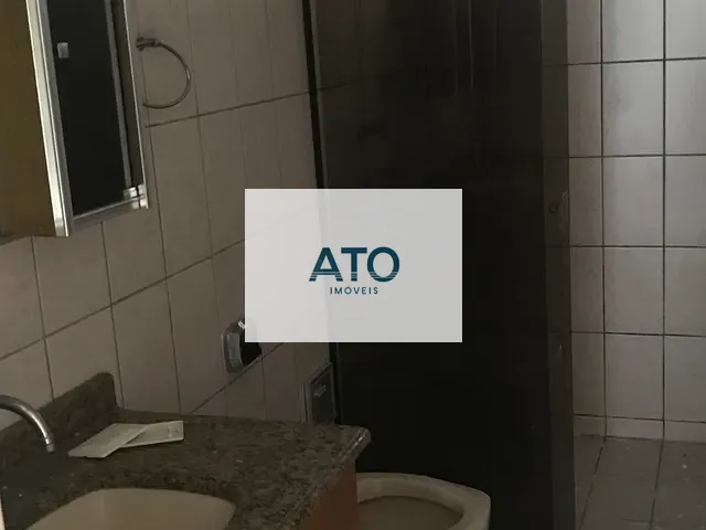 Apartamento 5 quartos e 3 banheiros, para alugar, no bairro centro em Tijucas