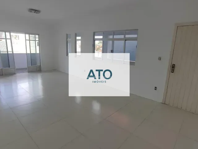 Apartamento 5 quartos e 3 banheiros, para alugar, no bairro centro em Tijucas
