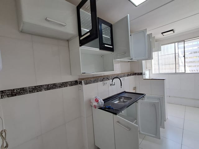 Apartamento 2 quartos e 1 banheiro, à venda, no bairro Cézar de Souza em Mogi das Cruzes