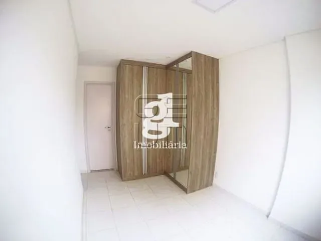 Apartamento com 93m² 2 quartos e 2 banheiros, à venda, no bairro Vila Larsen 1 em Londrina