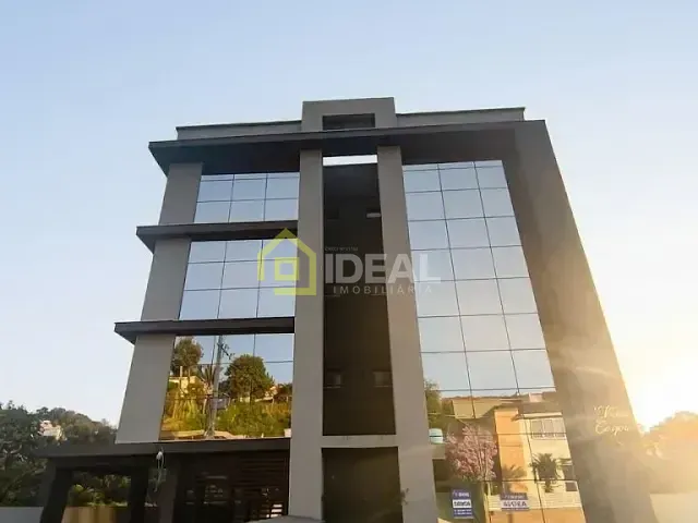 Apartamento 3 quartos e 2 banheiros, para alugar, no bairro Parque de Exposições em Concórdia